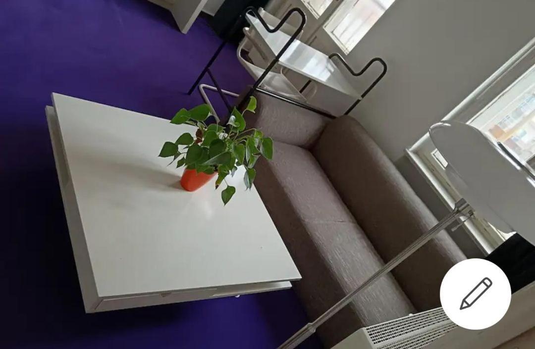 Private Bedroom Near Alexanderplatz In Sharing Apartment Берлин Екстериор снимка